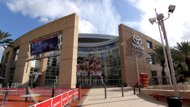 james-harden-toyota-center